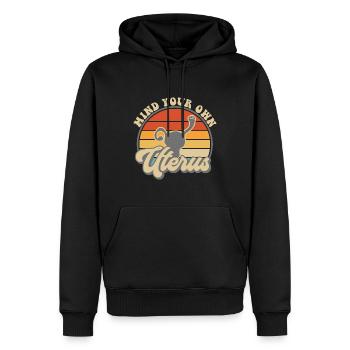 Mind your own uterus - Männer Premium Bio Hoodie - Schwarz - Vorne - Nico (187cm)
