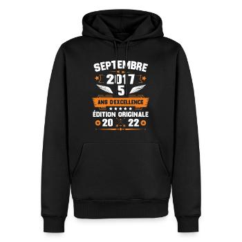Septembre 2017 Idée cadeau d'anniversaire 5 ans - Sweat à capuche Premium bio Homme - noir - Devant - Nico (187cm)