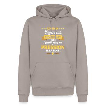 Ingénieur Auvergnat Humour Génie - Sweat à capuche Premium bio Homme - taupe - Devant - Nico (187cm)