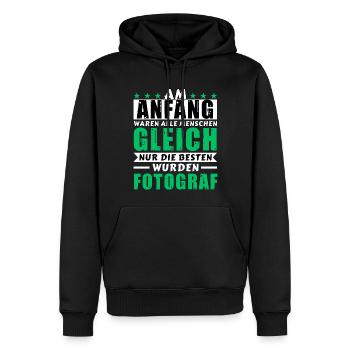 Am Anfang waren alle gleich - Fotograf Edition - Männer Premium Bio Hoodie - Schwarz - Vorne - Nico (187cm)
