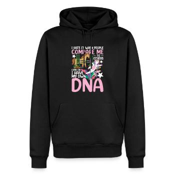I Hate It When People Compare Me To Others - Männer Premium Bio Hoodie - Schwarz - Vorne - Nico (187cm)