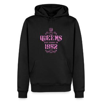 né en 1952 - Sweat à capuche Premium bio Homme - noir - Devant - Nico (187cm)
