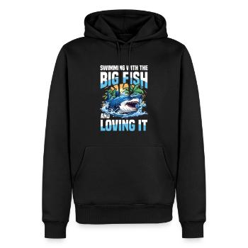 Swimming With The Big Fish And Loving It - Männer Premium Bio Hoodie - Schwarz - Vorne - Nico (187cm)