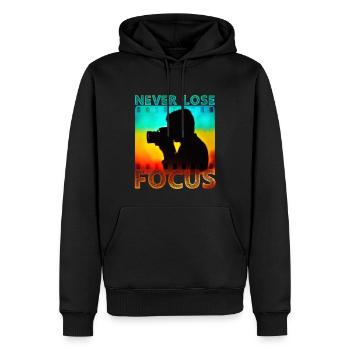 Photographer Motivational Quote Never Lose Focus - Men’s Premium Organic Hoodie - black - Front - Nico (187cm)