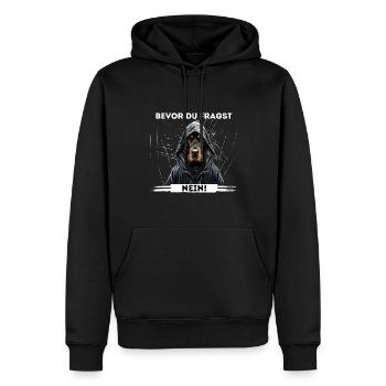 Hund & Humor | Bevor du fragst - Männer Premium Bio Hoodie - Schwarz - Vorne - Nico (187cm)