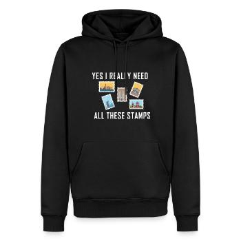 Briefmarken sammeln - Männer Premium Bio Hoodie - Schwarz - Vorne - Nico (187cm)