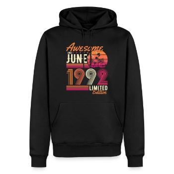 Juni 1992 Vintage Jahrgang Retro Geburtstag - Männer Premium Bio Hoodie - Schwarz - Vorne - Nico (187cm)