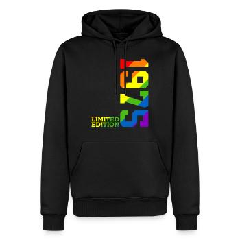 LGBTQ 1975 REGENBOGEN QUEER 50. GEBURTSTAG PRIDE - Männer Premium Bio Hoodie - Schwarz - Vorne - Nico (187cm)