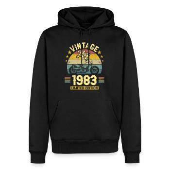 Oldtimer-Biker Jahrgang Mai 1983 40-jähriges Jubiläum - Männer Premium Bio Hoodie - Schwarz - Vorne - Nico (187cm)