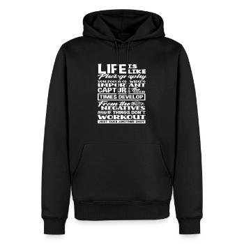 Photograph Leben - Männer Premium Bio Hoodie - Schwarz - Vorne - Nico (187cm)