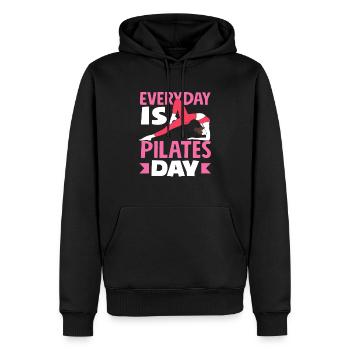 Pilates Ist Dein Tägliches Ritual - Männer Premium Bio Hoodie - Schwarz - Vorne - Nico (187cm)