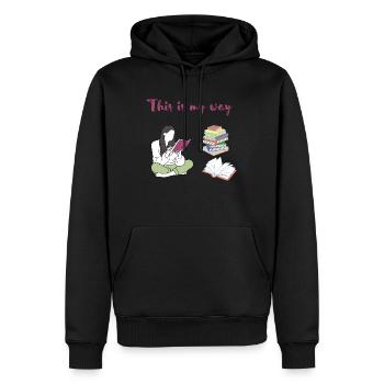 The Book - Männer Premium Bio Hoodie - Schwarz - Vorne - Nico (187cm)