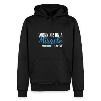 Working On A Miracle #IVF Gynäkologe - Männer Premium Bio Hoodie - Schwarz - Vorne - Nico (187cm)