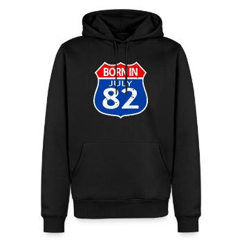 Geboren im Juli 82 - Männer Premium Bio Hoodie - Schwarz - Vorne - Nico (187cm)