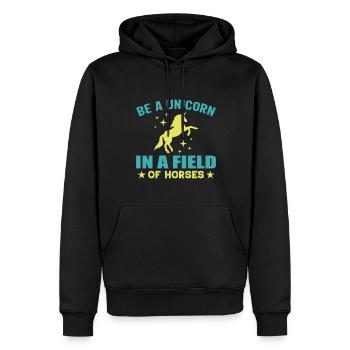 Sei Ein Einhorn Auf Einem Gebiet Der Pferde - Männer Premium Bio Hoodie - Schwarz - Vorne - Nico (187cm)