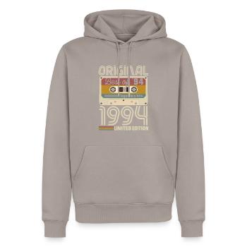 Vintage Geburtstag Original Geschenkidee 1994 - Männer Premium Bio Hoodie - Taupe - Vorne - Nico (187cm)