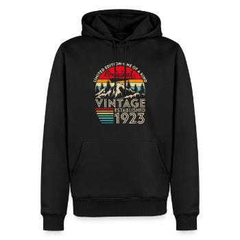 Ursprünglicher Jahrgang, der 1923 gegründet wurde - Männer Premium Bio Hoodie - Schwarz - Vorne - Nico (187cm)
