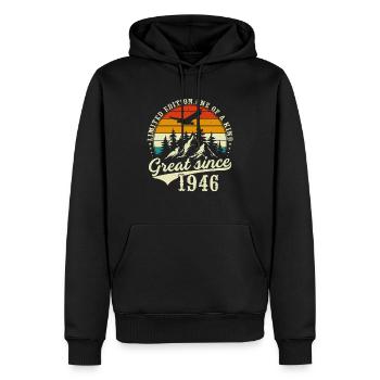 Einzigartig in seiner Art seit 1946 - Männer Premium Bio Hoodie - Schwarz - Vorne - Nico (187cm)