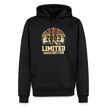 Einzigartig in seiner Art seit 2003 - Männer Premium Bio Hoodie - Schwarz - Vorne - Nico (187cm)