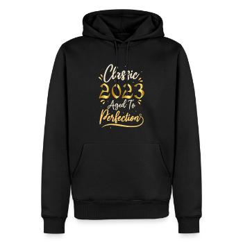 Geburtstag 2023 Geschenk 2023 Classic 2023 - Männer Premium Bio Hoodie - Schwarz - Vorne - Nico (187cm)