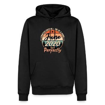 Juni 2020 Jubiläum 2020 Legenden Juni - Männer Premium Bio Hoodie - Schwarz - Vorne - Nico (187cm)