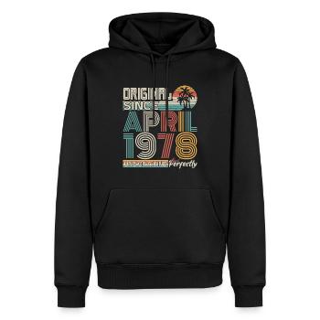 April 1978 Geburtstag April 1978 Geschenk 1978 - Männer Premium Bio Hoodie - Schwarz - Vorne - Nico (187cm)