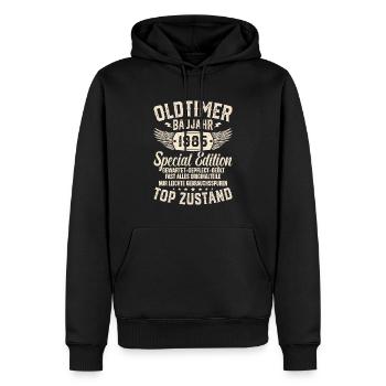 Vintage Schatz '85 - Zeitlos beschenken - Männer Premium Bio Hoodie - Schwarz - Vorne - Nico (187cm)