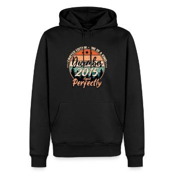 Dezember 2015 Jubiläum 2015 Legenden Dezember - Männer Premium Bio Hoodie - Schwarz - Vorne - Nico (187cm)