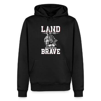 Land der Freien, wegen der Tapferen. - Männer Premium Bio Hoodie - Schwarz - Vorne - Nico (187cm)