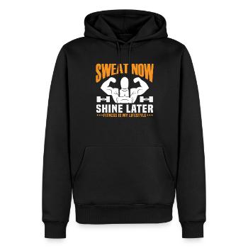 Jetzt schwitzen, später glänzen – Fitness ist mein Lifestyle. - Männer Premium Bio Hoodie - Schwarz - Vorne - Nico (187cm)