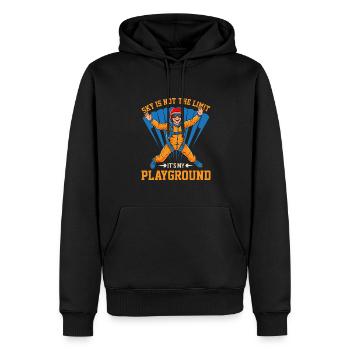 Der Himmel ist nicht die Grenze, es ist mein Spielplatz - Männer Premium Bio Hoodie - Schwarz - Vorne - Nico (187cm)