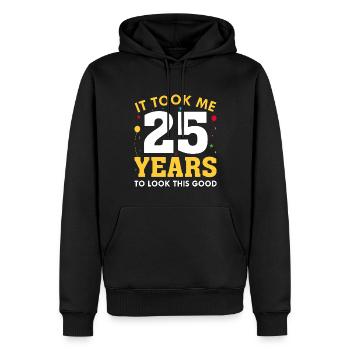 Il m’a fallu 25 ans pour être aussi belle - Sweat à capuche Premium bio Homme - noir - Devant - Nico (187cm)