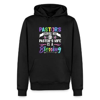 Die Frau eines Pastors ist ein Segen Kirchenführer - Männer Premium Bio Hoodie - Schwarz - Vorne - Nico (187cm)