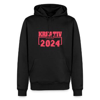 Jahr 2024 - Männer Premium Bio Hoodie - Schwarz - Vorne - Nico (187cm)