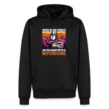 Never underestimate an old man with a motorhome - Männer Premium Bio Hoodie - Schwarz - Vorne - Nico (187cm)