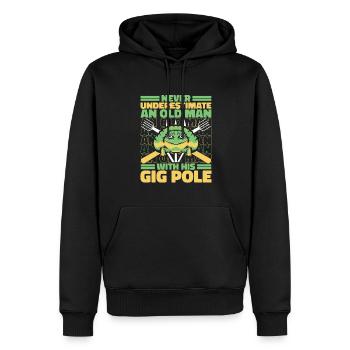 Never Underestimate An Old Man With Gig Pole - Männer Premium Bio Hoodie - Schwarz - Vorne - Nico (187cm)