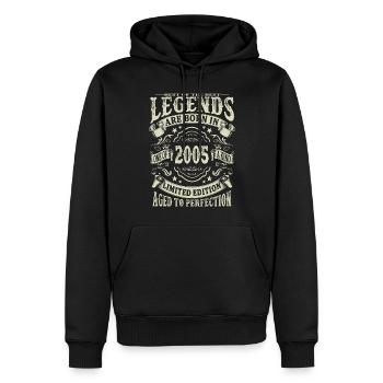 Legenden geboren 2005 - Männer Premium Bio Hoodie - Schwarz - Vorne - Nico (187cm)