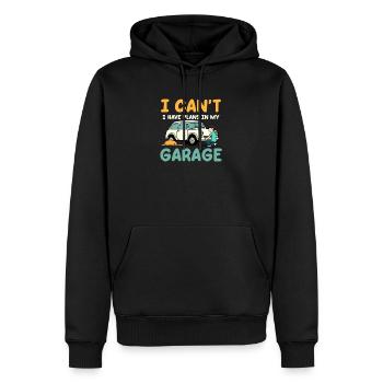 Autoliebhaber haben Pläne in meiner Garage - Männer Premium Bio Hoodie - Schwarz - Vorne - Nico (187cm)