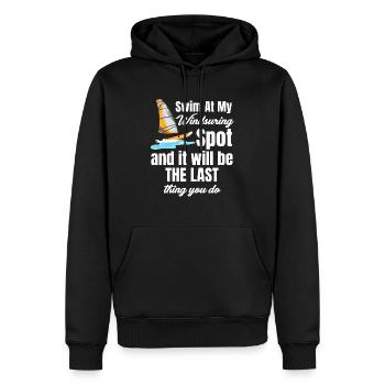 Schwimmen An Meinem Windsurfplatz Lustiges - Männer Premium Bio Hoodie - Schwarz - Vorne - Nico (187cm)