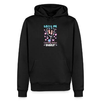L&D Krankenschwester L&D Life: Täglich Babys einfangen - Männer Premium Bio Hoodie - Schwarz - Vorne - Nico (187cm)