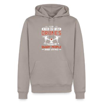 Drone Pilot Quadcopter. - Sweat à capuche Premium bio Homme - taupe - Devant - Nico (187cm)