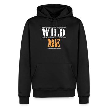 WILD ME Zitat - Männer Premium Bio Hoodie - Schwarz - Vorne - Nico (187cm)