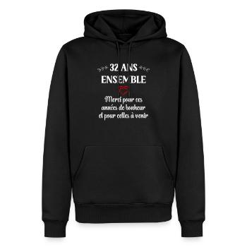 32 ans ensemble - Sweat à capuche Premium bio Homme - noir - Devant - Nico (187cm)