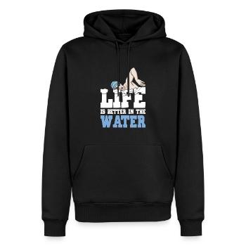 Schimmer Schwimmen Life Is Better In The Water - Männer Premium Bio Hoodie - Schwarz - Vorne - Nico (187cm)