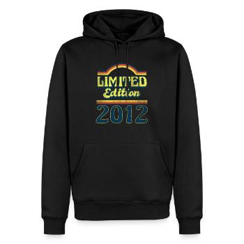 Limited Edition 2012 Vintage - Männer Premium Bio Hoodie - Schwarz - Vorne - Nico (187cm)
