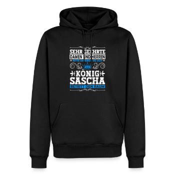 Sascha Namensshirt mit lustigem König Spruch - Männer Premium Bio Hoodie - Schwarz - Vorne - Nico (187cm)