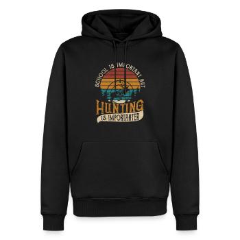 Schule ist wichtig, aber die Jagd ist wichtiger - Männer Premium Bio Hoodie - Schwarz - Vorne - Nico (187cm)