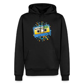 1984 MUSIKKASETTE Year of Legends - Männer Premium Bio Hoodie - Schwarz - Vorne - Nico (187cm)