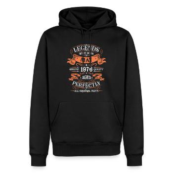 1976 anniversaire awesome since May 1976 - Sweat à capuche Premium bio Homme - noir - Devant - Nico (187cm)