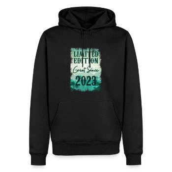Einzigartig seit 2023 - Männer Premium Bio Hoodie - Schwarz - Vorne - Nico (187cm)